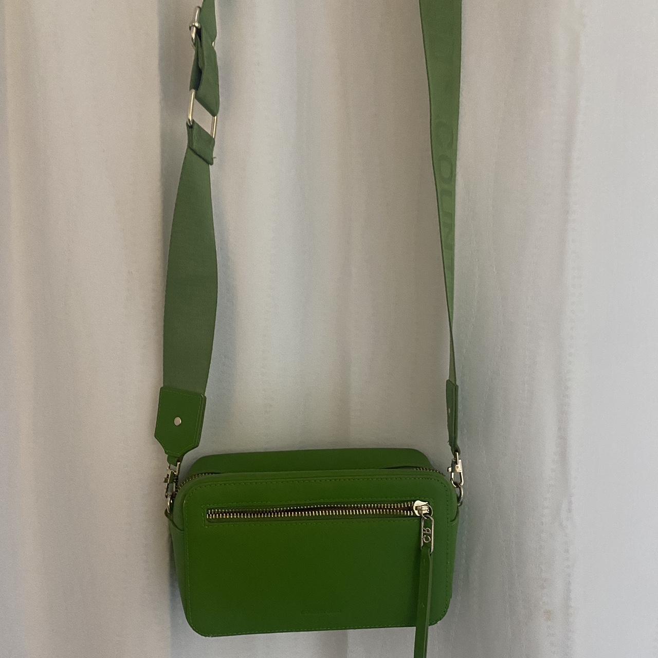 Country road cross body bag Depop