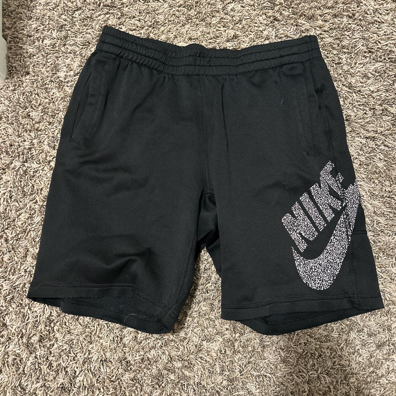 Boys nike cheap sb shorts