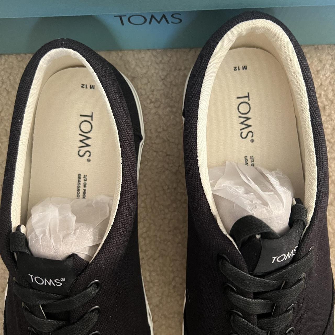 toms black floral lace