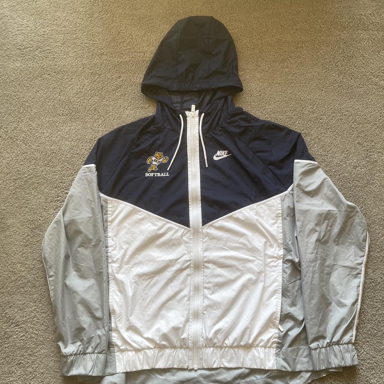 Nike Softball Jacket Size Kids XXL Fits like a Depop