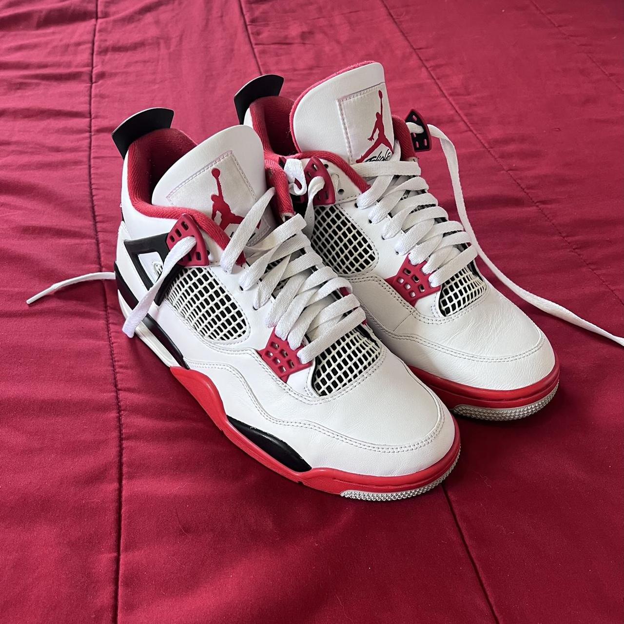 fire red 4s 2019