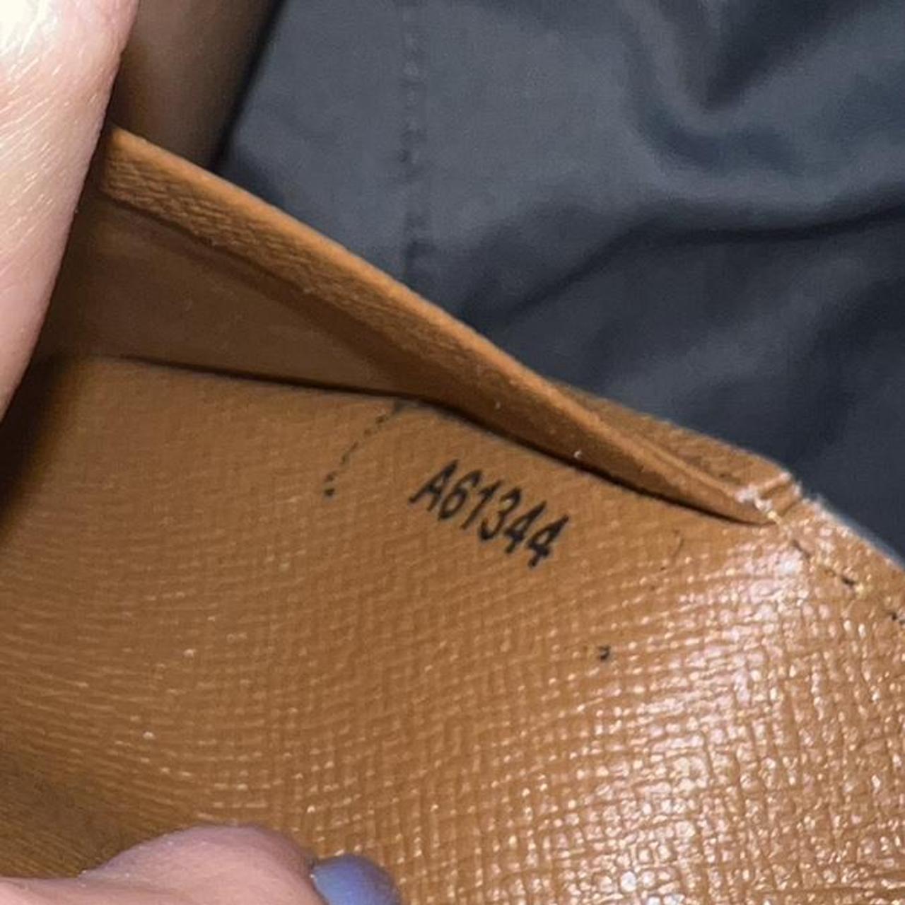 Lv wallet serial discount number