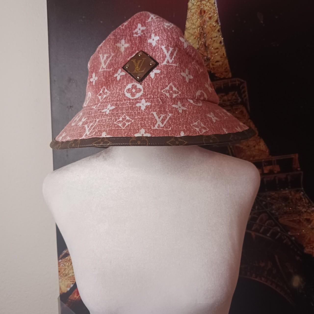 Louis Vuitton Pink & White Bucket Hat - HypedEffect