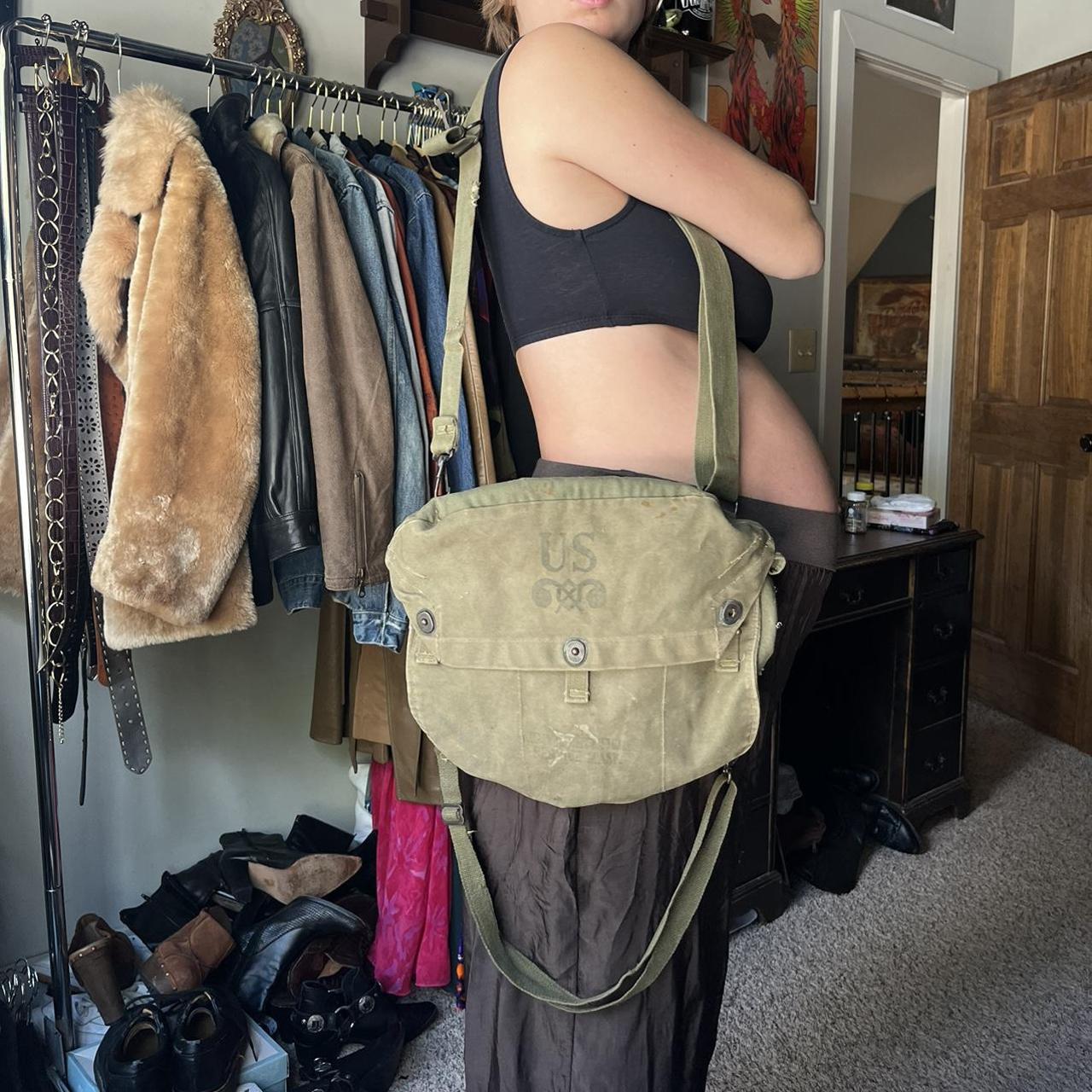 Sasha & Sofi Crossbody Lite Brown Bag offers the - Depop