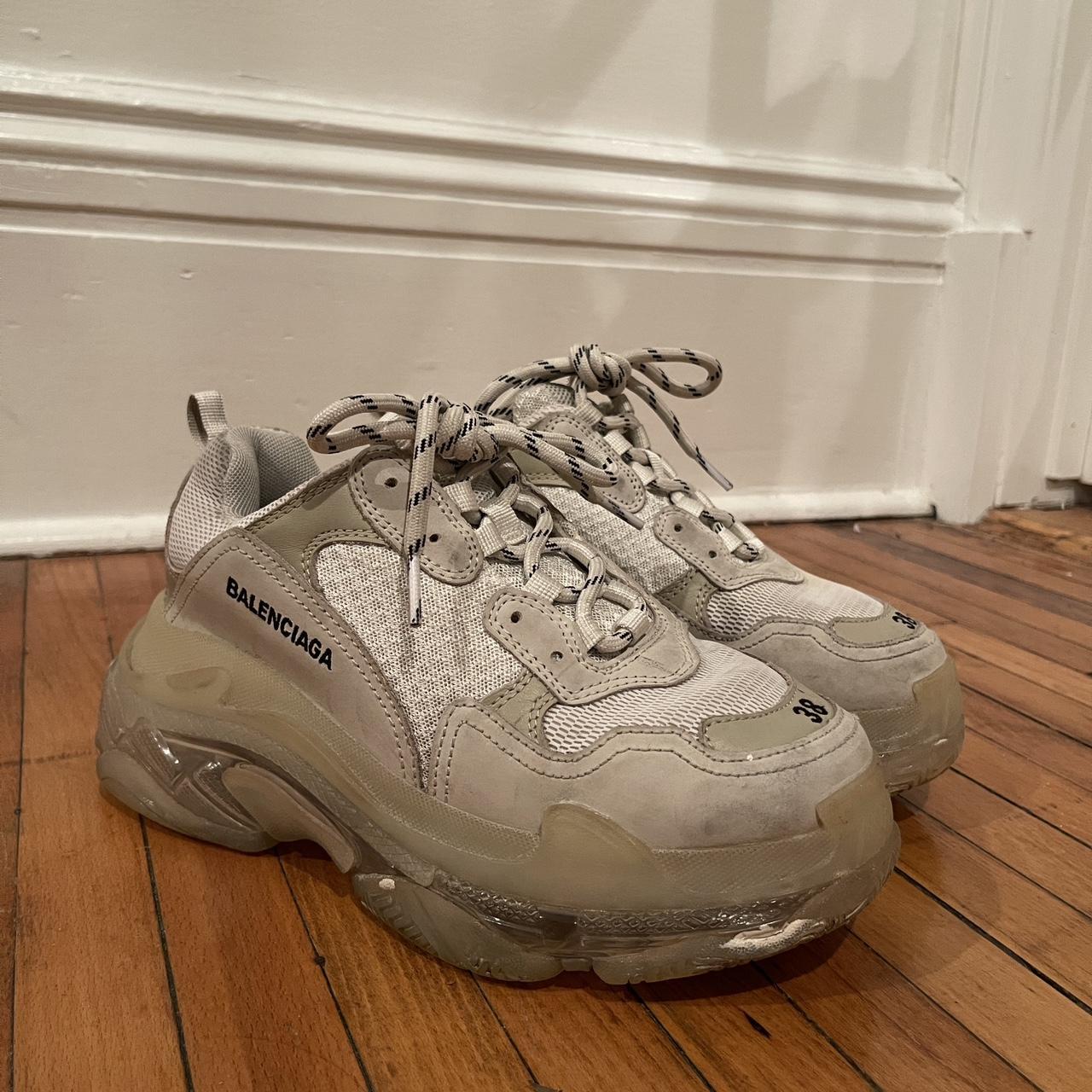 Depop balenciaga 2025