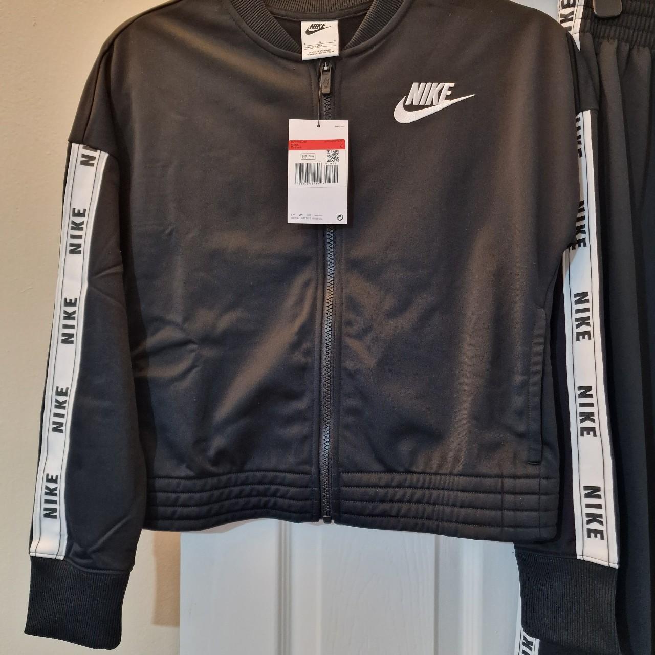 nike air tracksuit junior