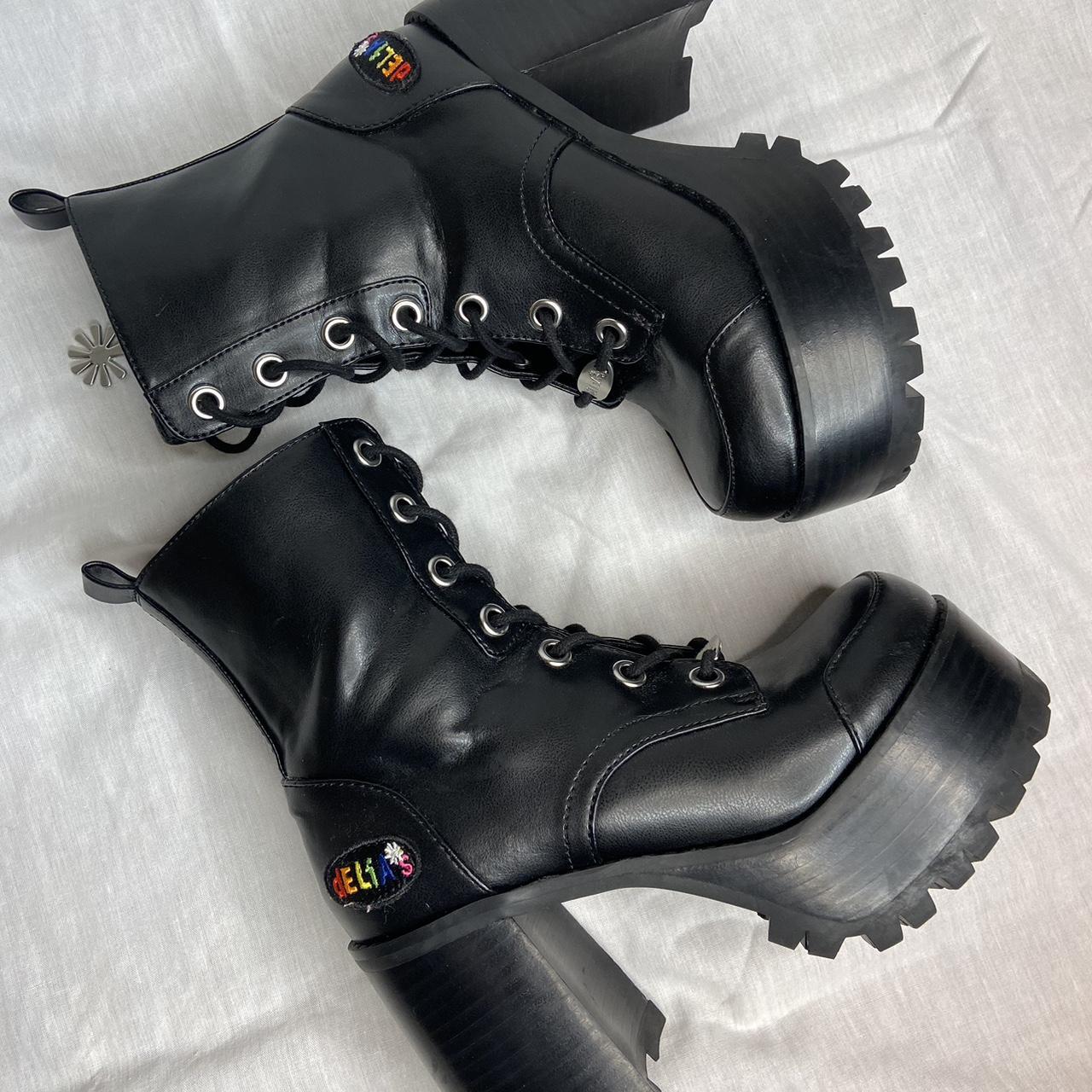 Delia's Women's Black Boots | Depop