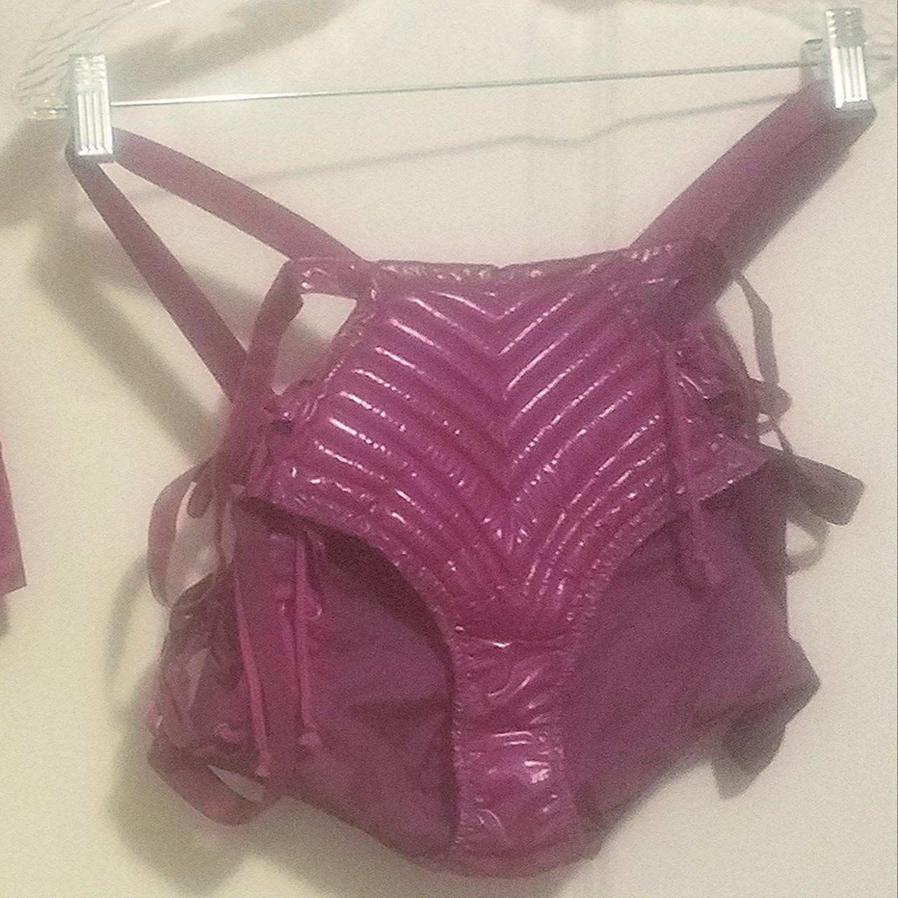 item listed by gacktbunny