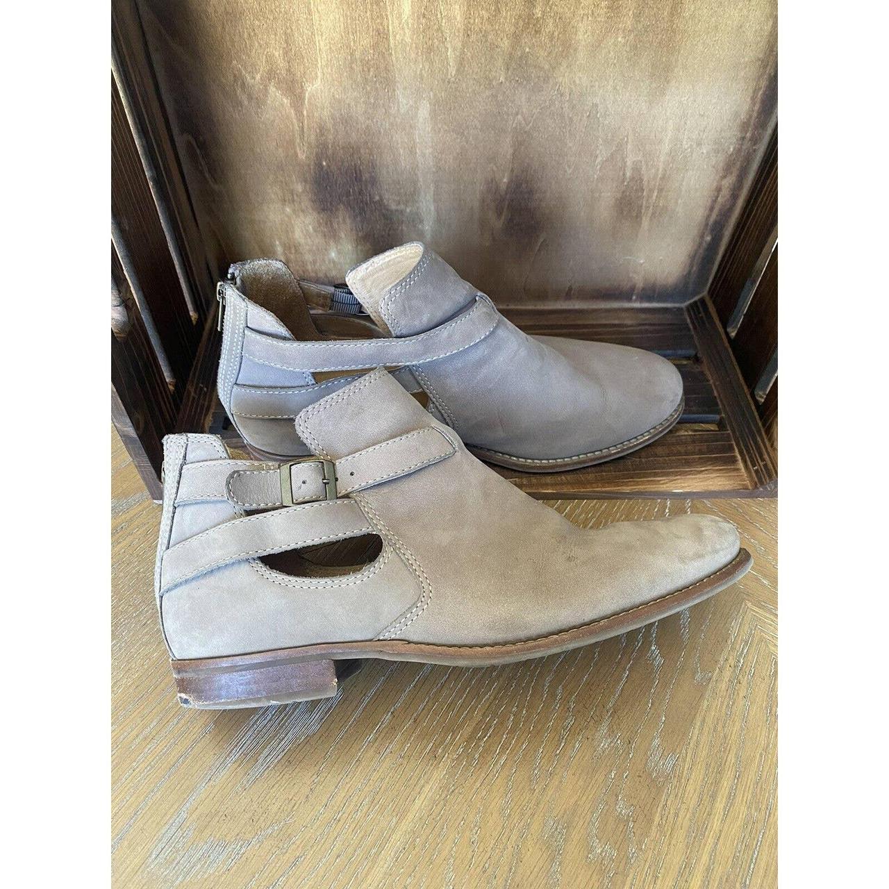 Ll bean westport deals chelsea boots