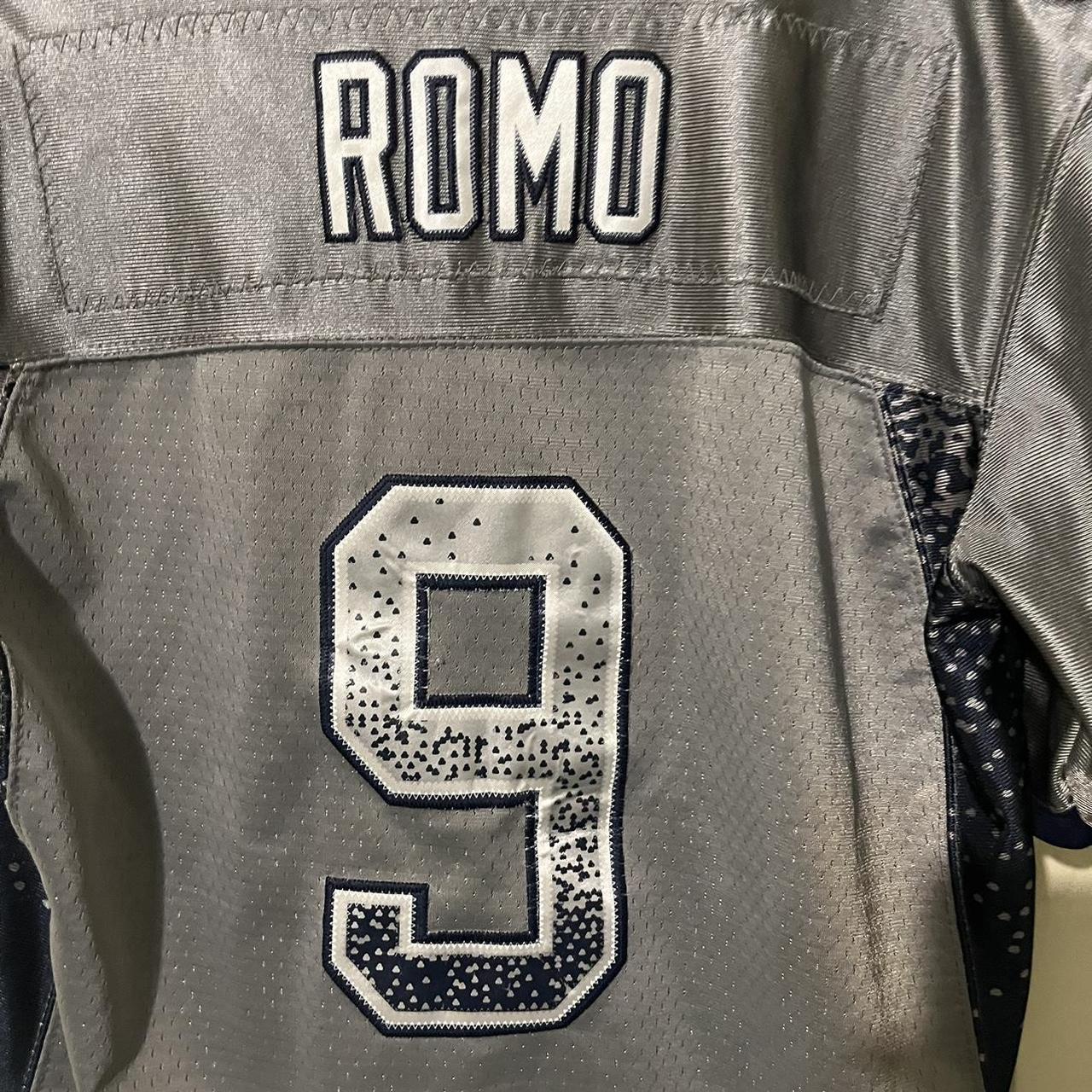 Tony Romo Nike Jersey Size - Women's Large No - Depop