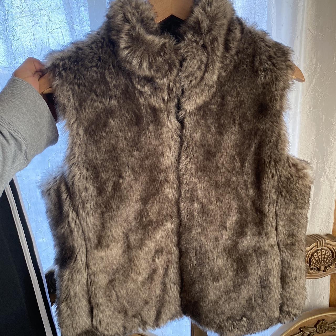 Banana republic faux deals fur vest