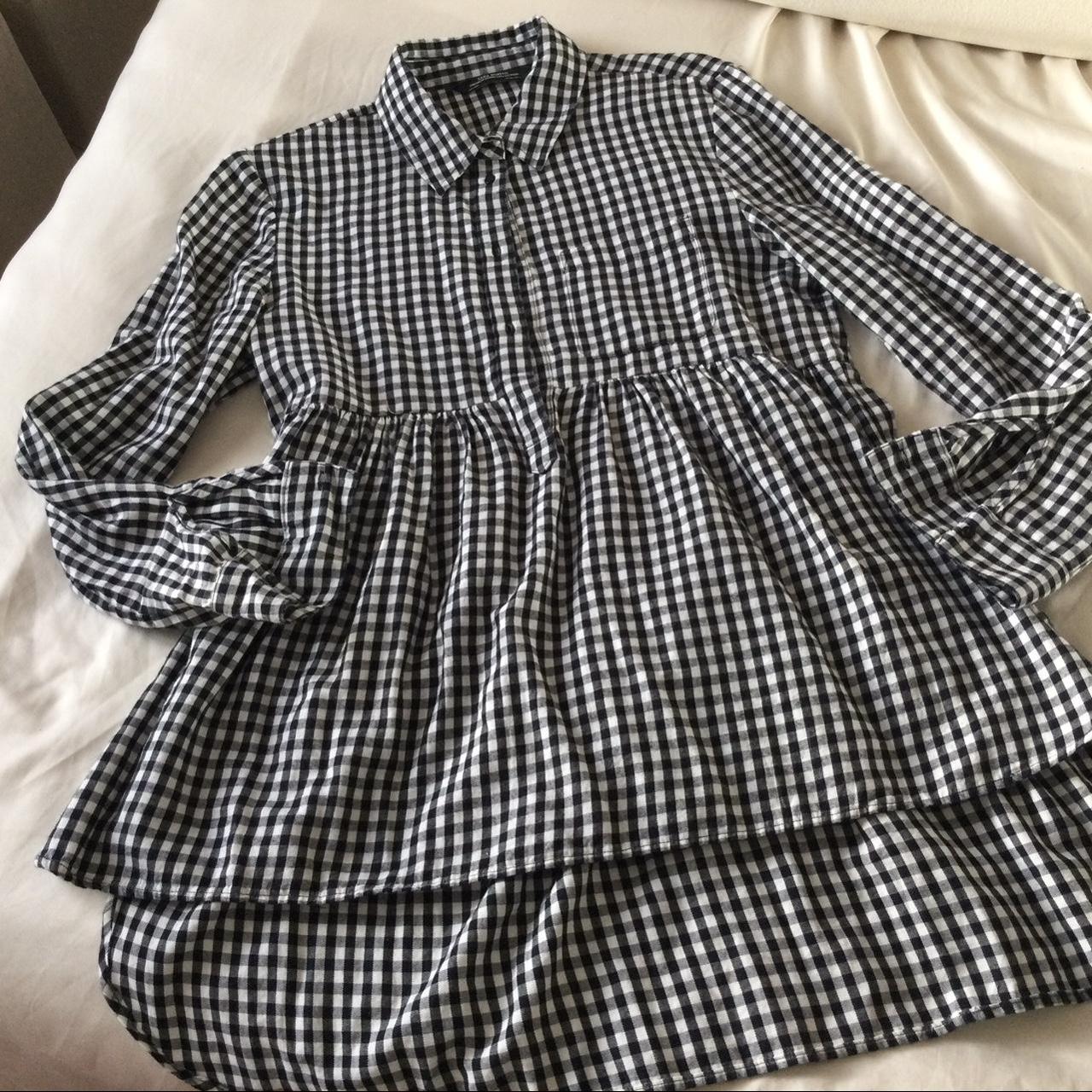 Zara Women's Black and White Shirt | Depop