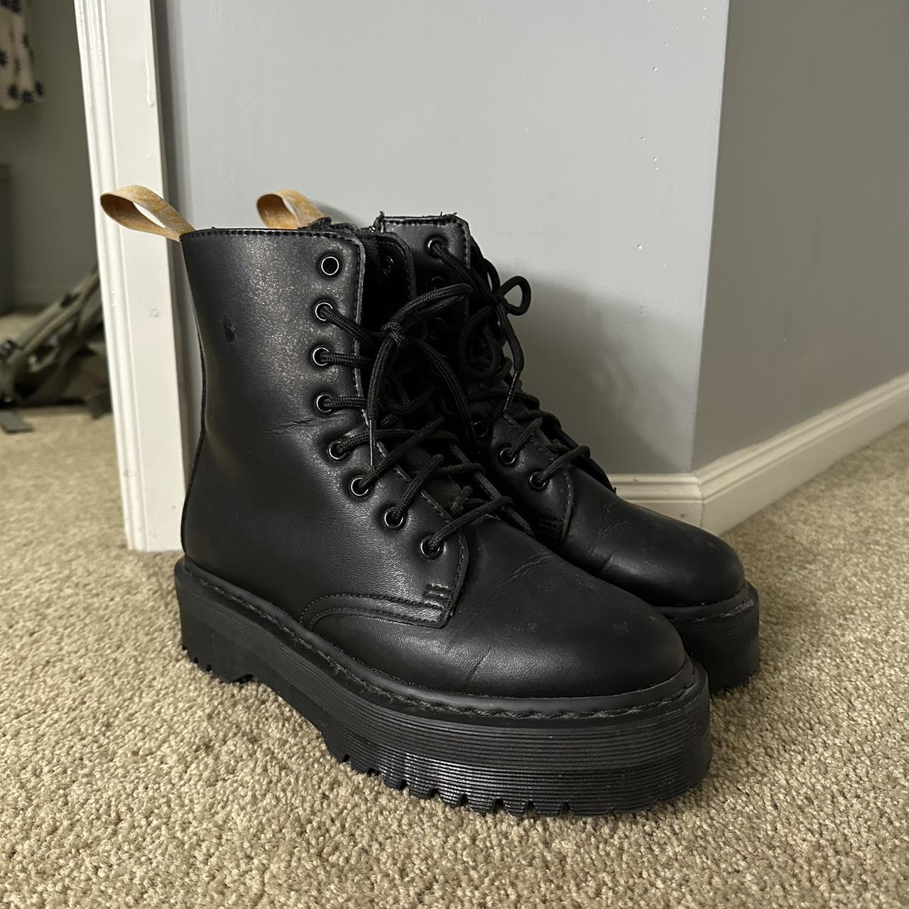 Vegan platform best sale doc martens