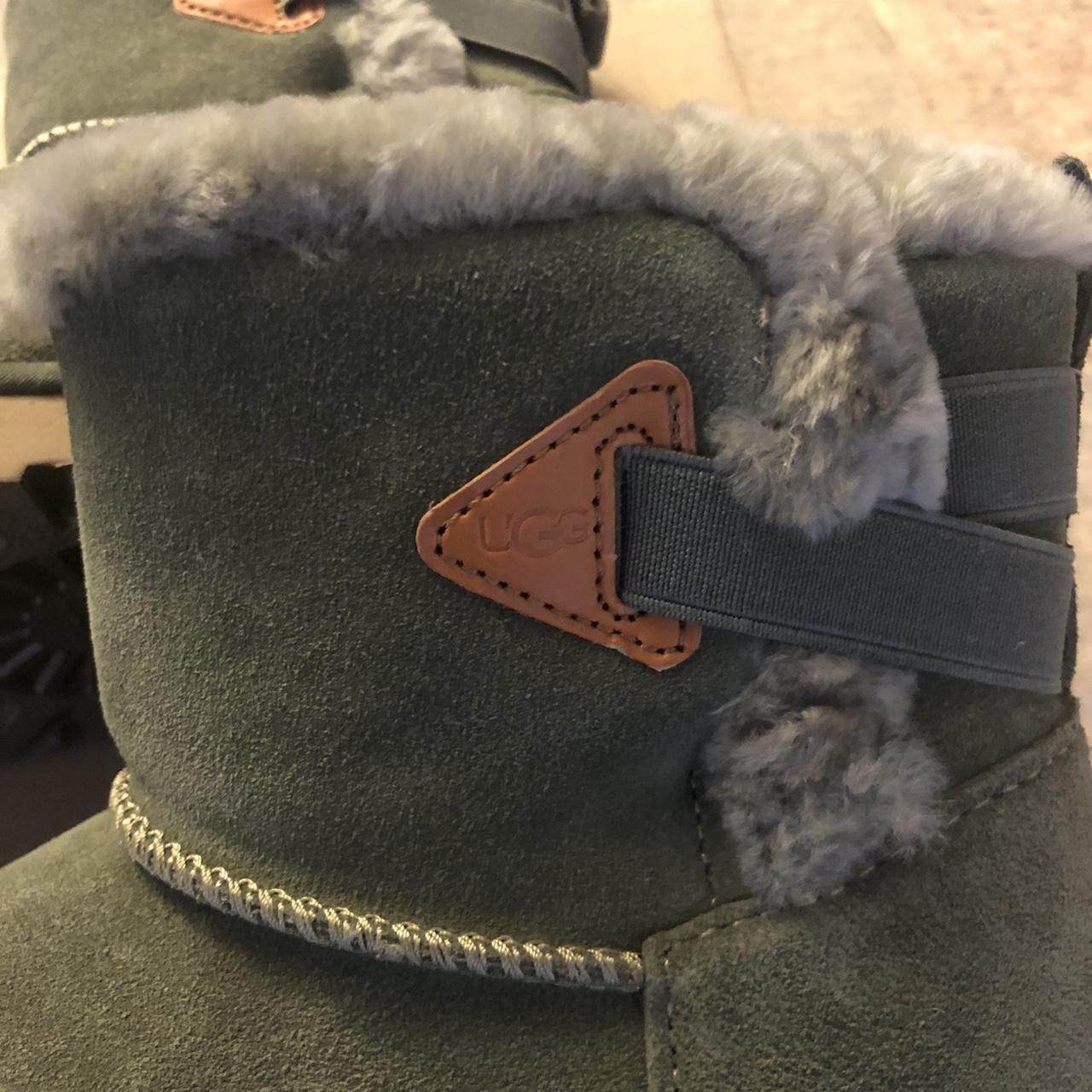 Custom Louis Vuitton Mini Bailey Bow Ugg boots Size - Depop