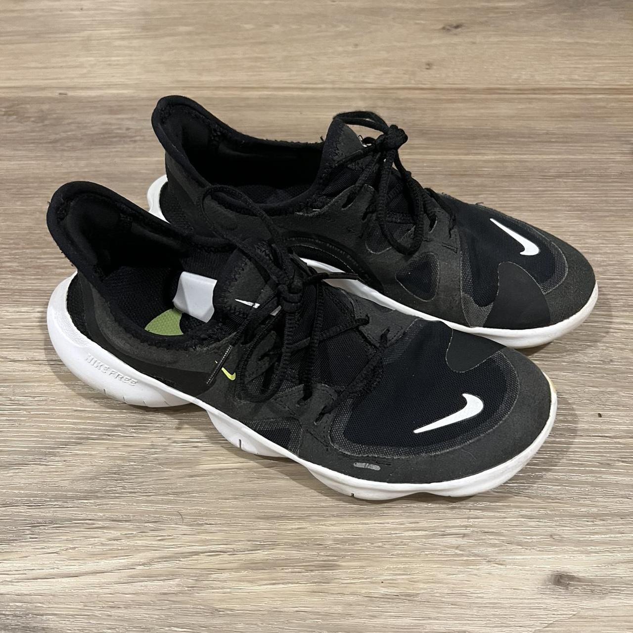 womens nike black white trainers