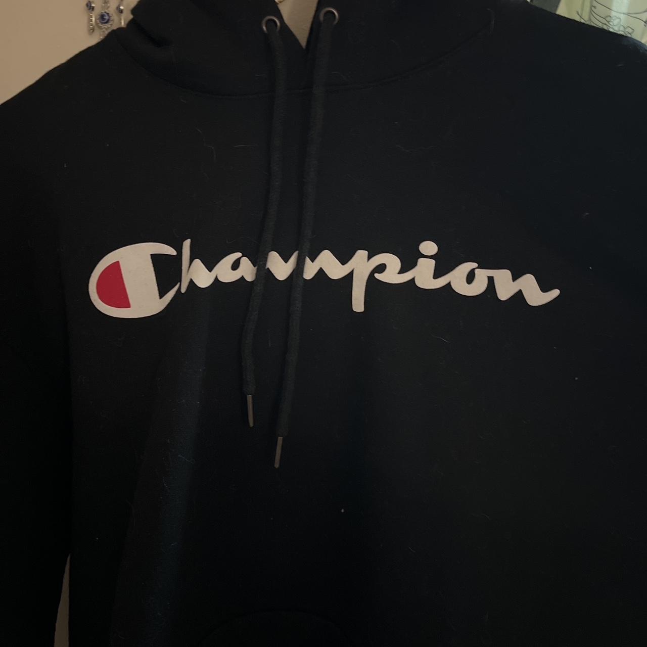 Champion Women's Black Hoodie | Depop