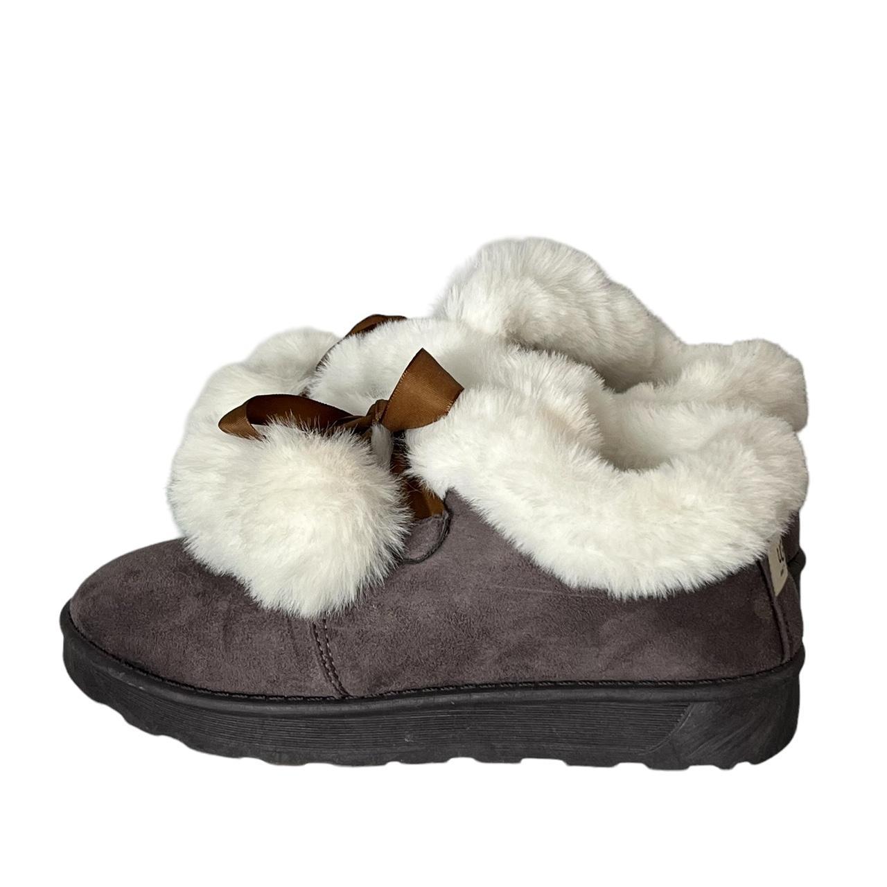 Ugg moccasins discount with pom pom