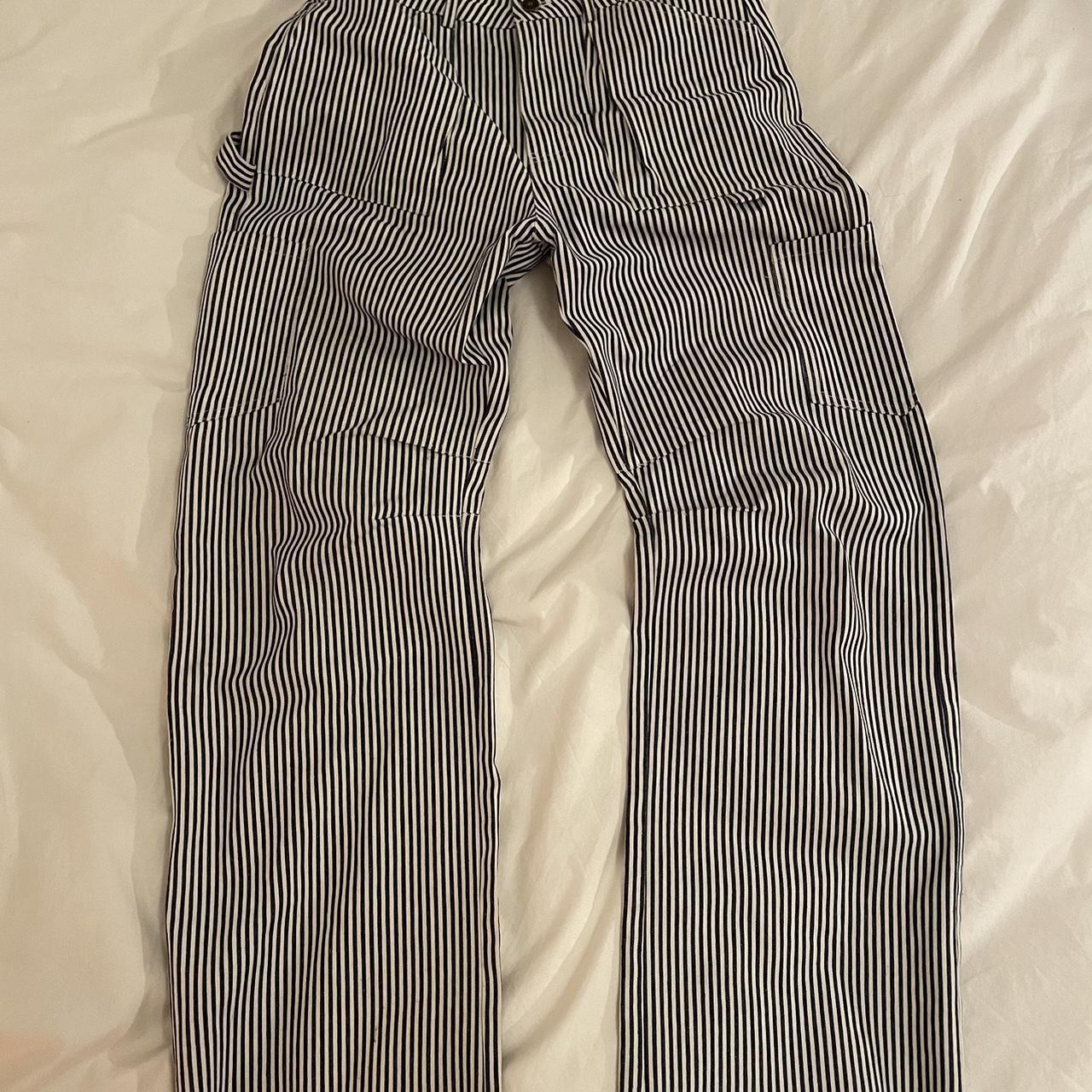 item listed by maiasthriftshop