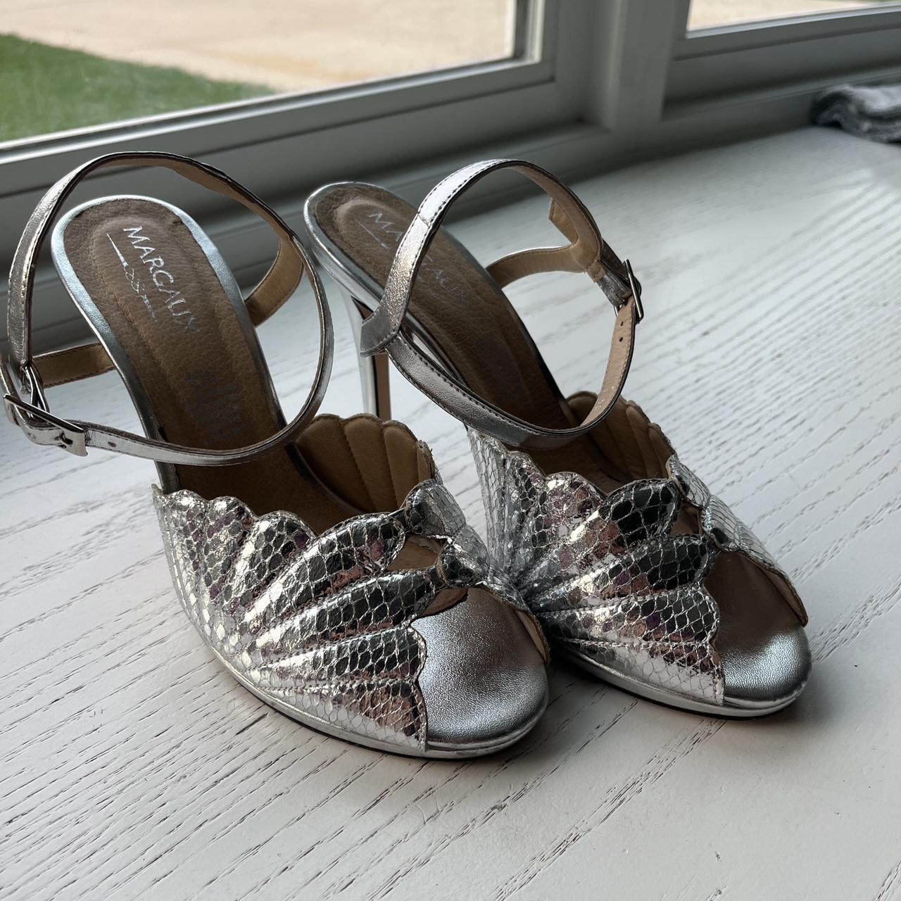 Silver heels sale size 8