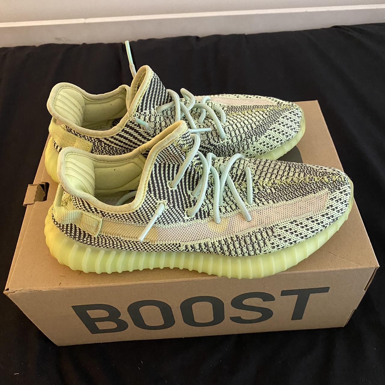 yeezy 350 size 8