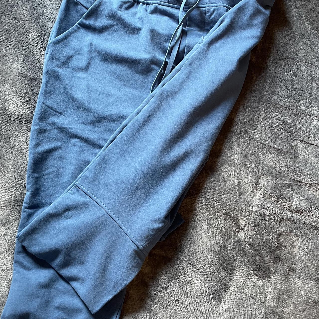 Lululemon Men's Joggerstracksuits Depop