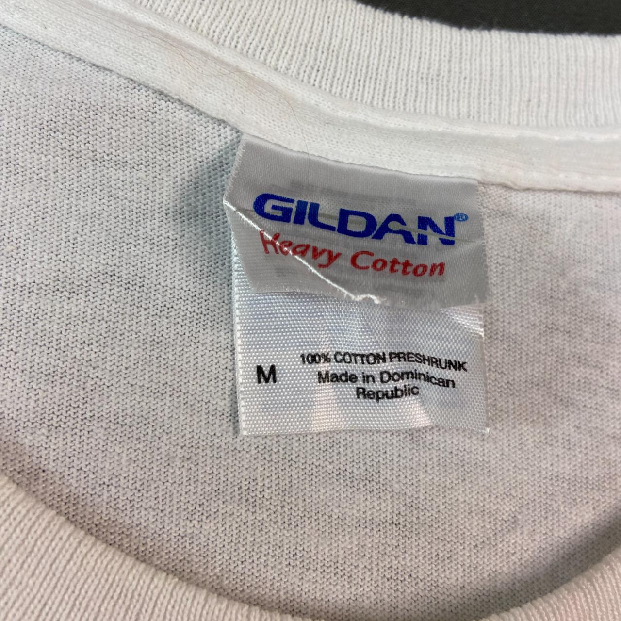Gildan Men's White T-shirt | Depop