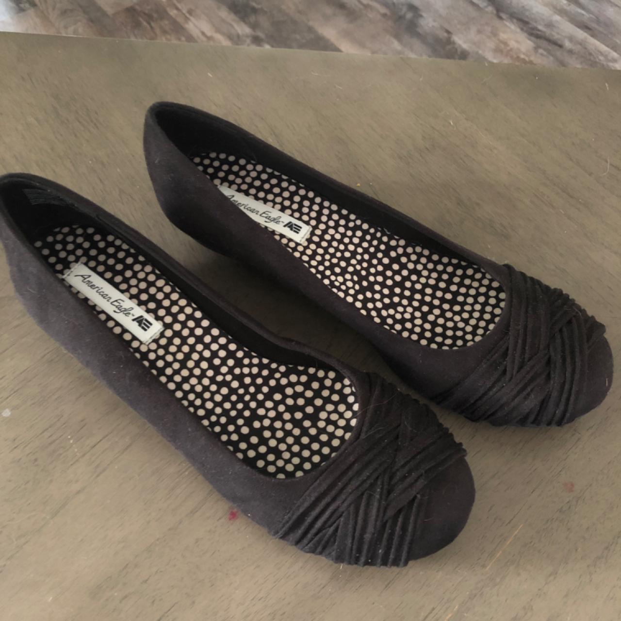 American eagle best sale black ballet flats