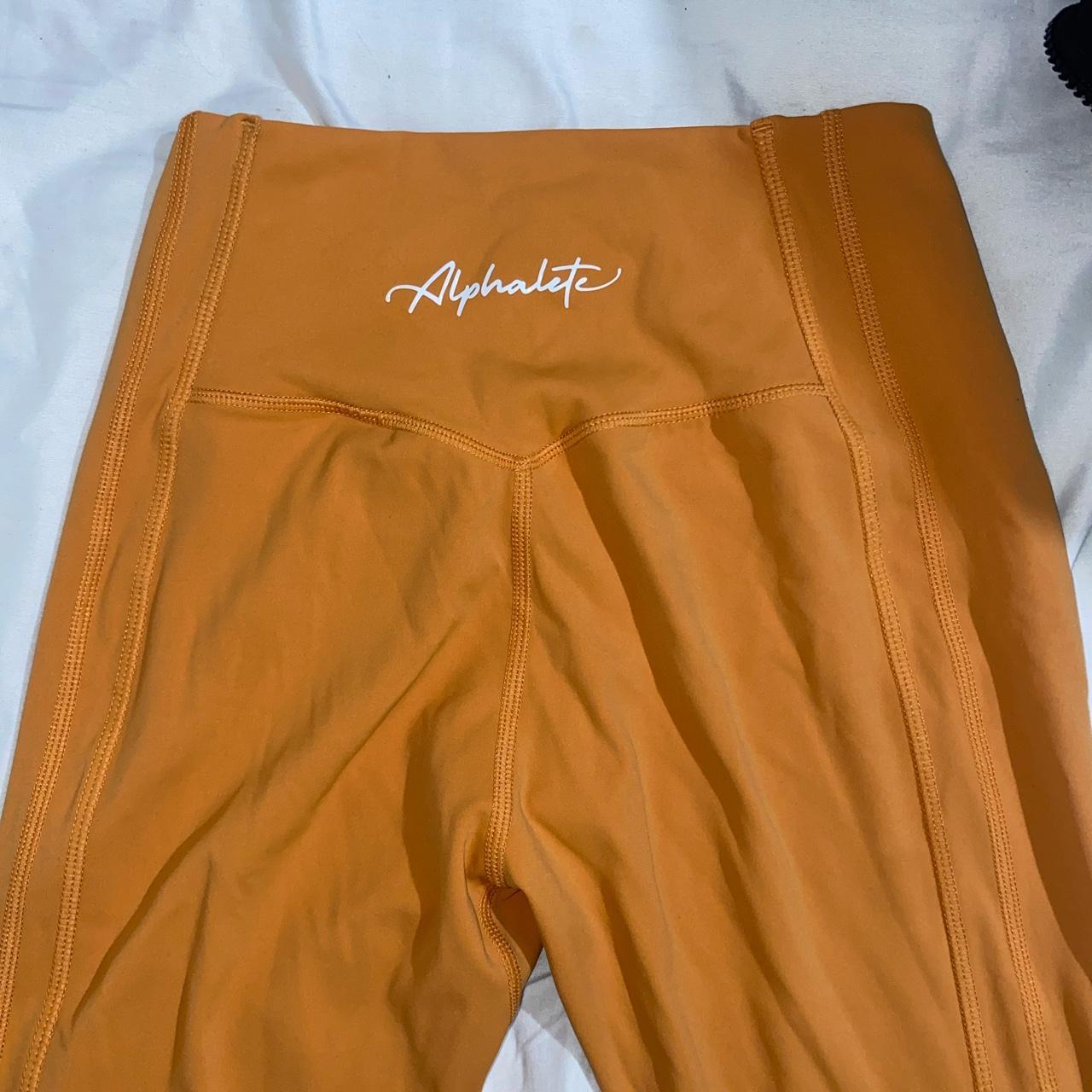 Alphalete Pulse Kinetic Leggings! Never worn!