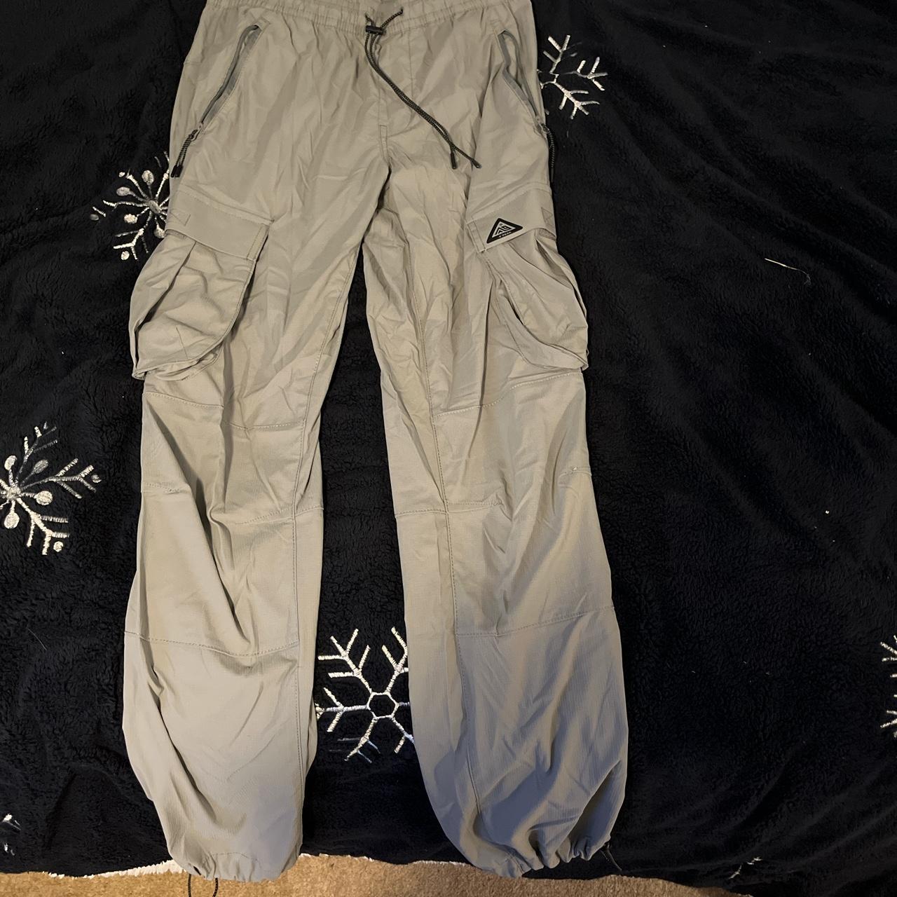 Cute grey pants Size S Worn once ❤️PLEASE read my - Depop