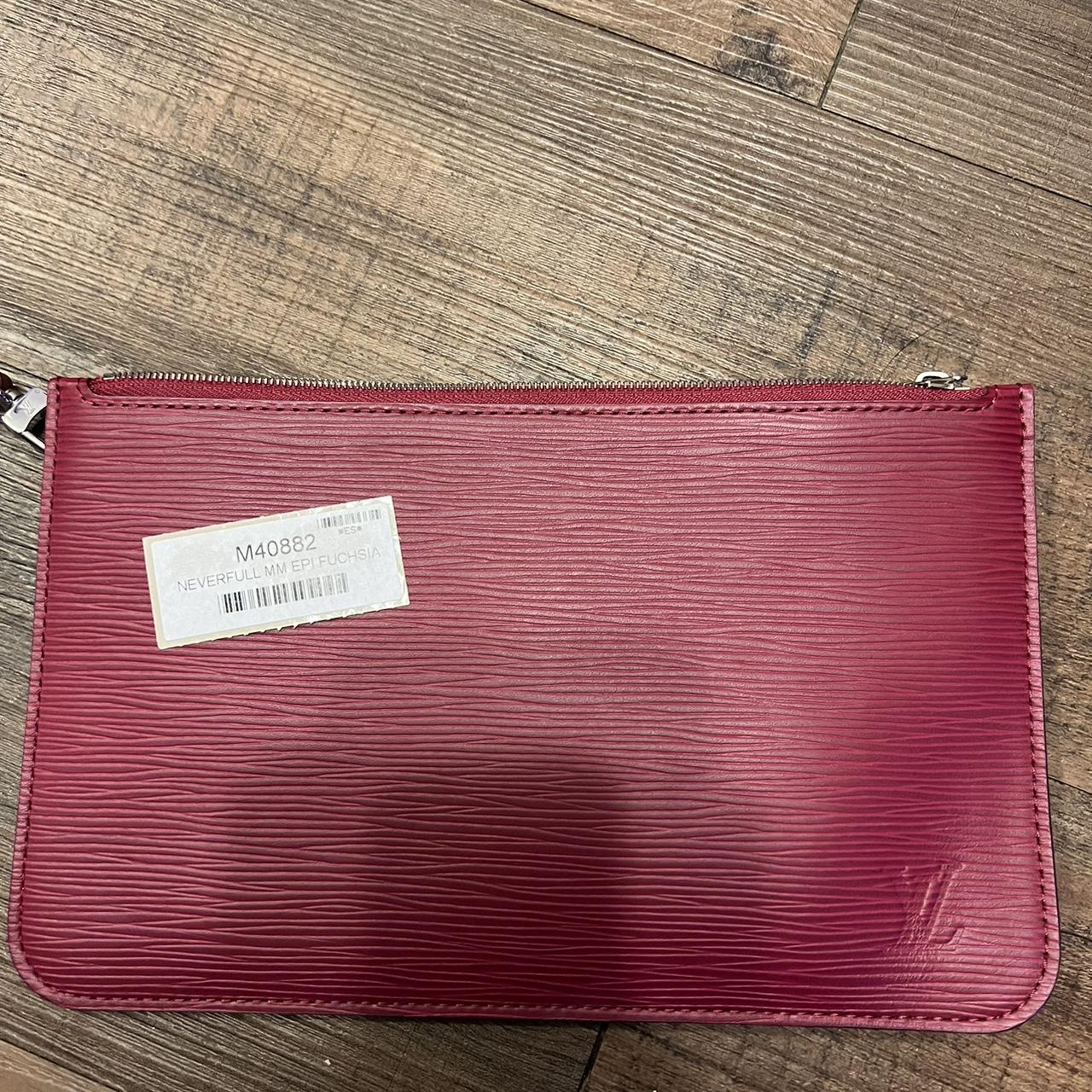 Louis Vuitton Neverfull MM Epi tote bag - Fuchsia - Depop