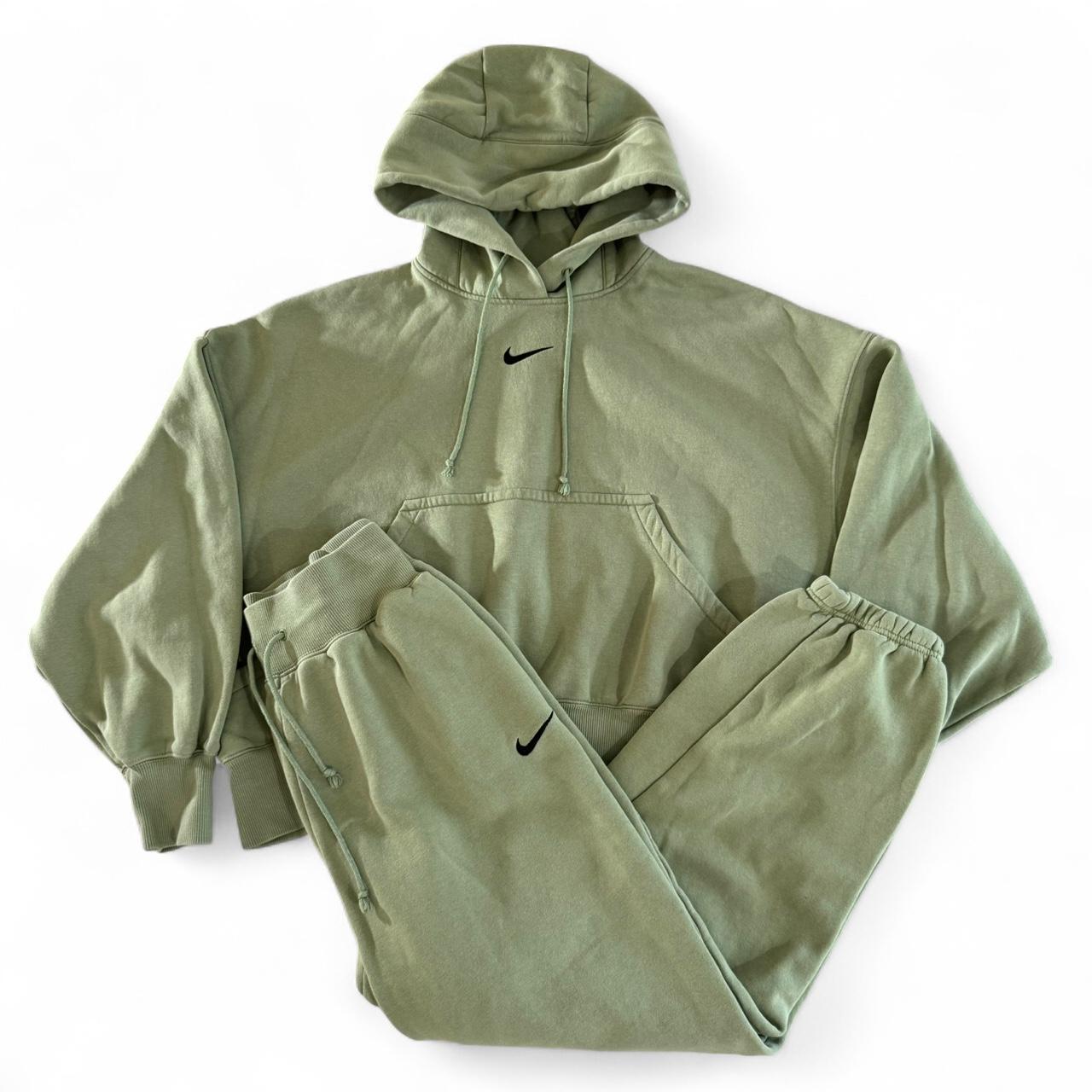 item listed by treasureonthechest