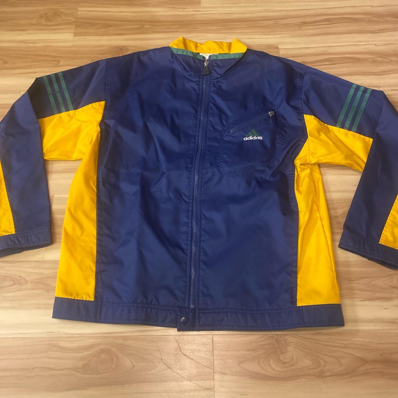 Vintage 90s adidas windbreaker , 23.5x27.5, Fits more...