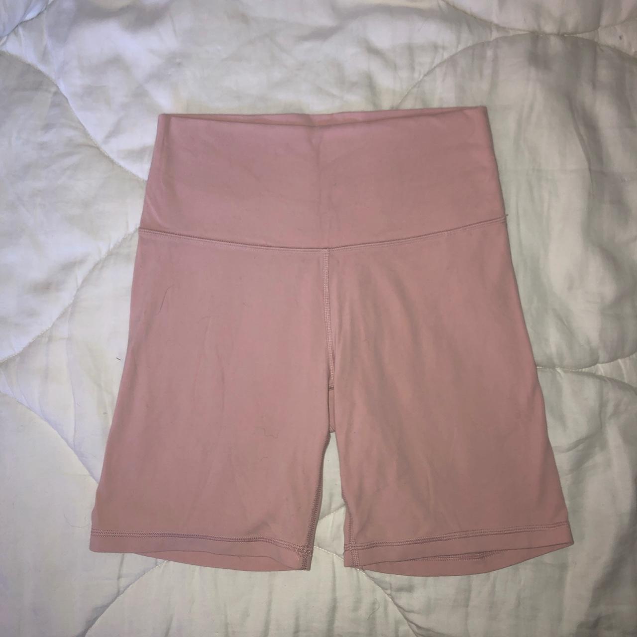 Aritzia TNA butter high waist bike shorts, size M in - Depop