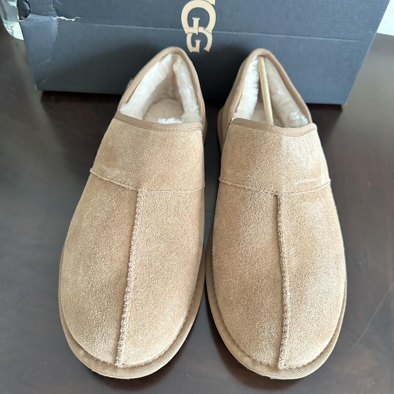 Ugg leisure best sale suede lined slipper