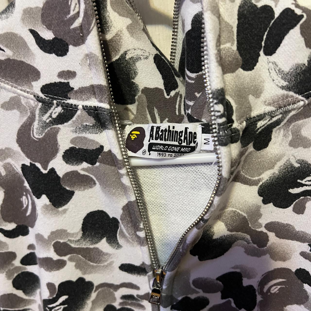 Bape hoodie hot sale under 200