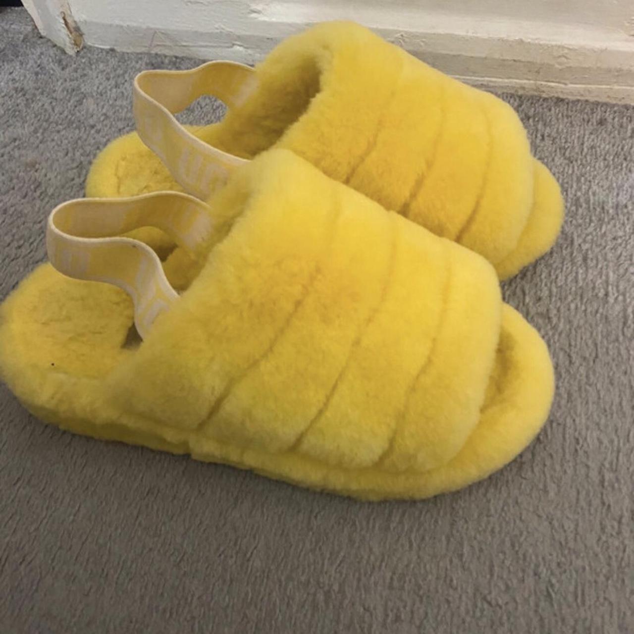 Ugg discount slipper yellow