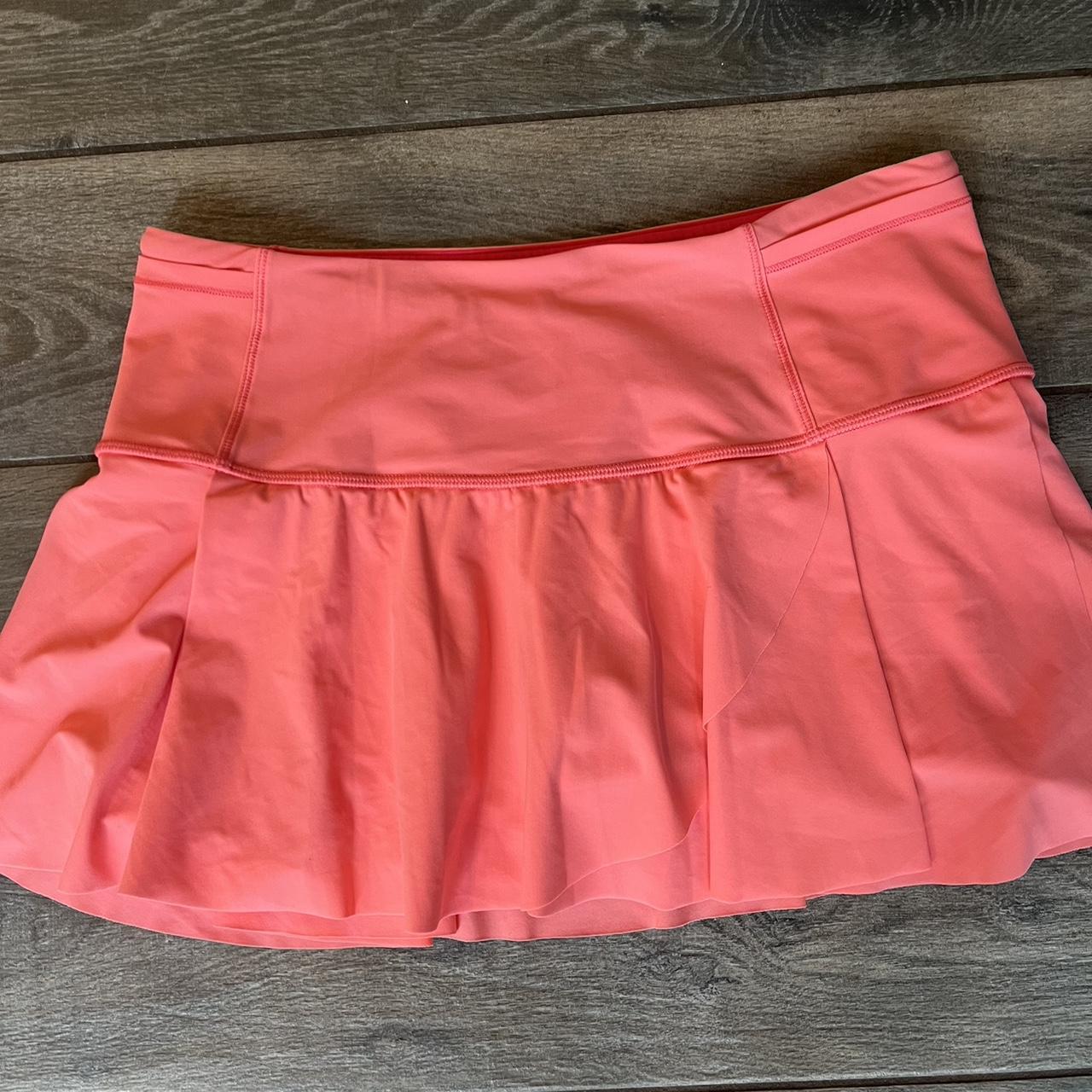 Lululemon Women's Pink Skirt Depop