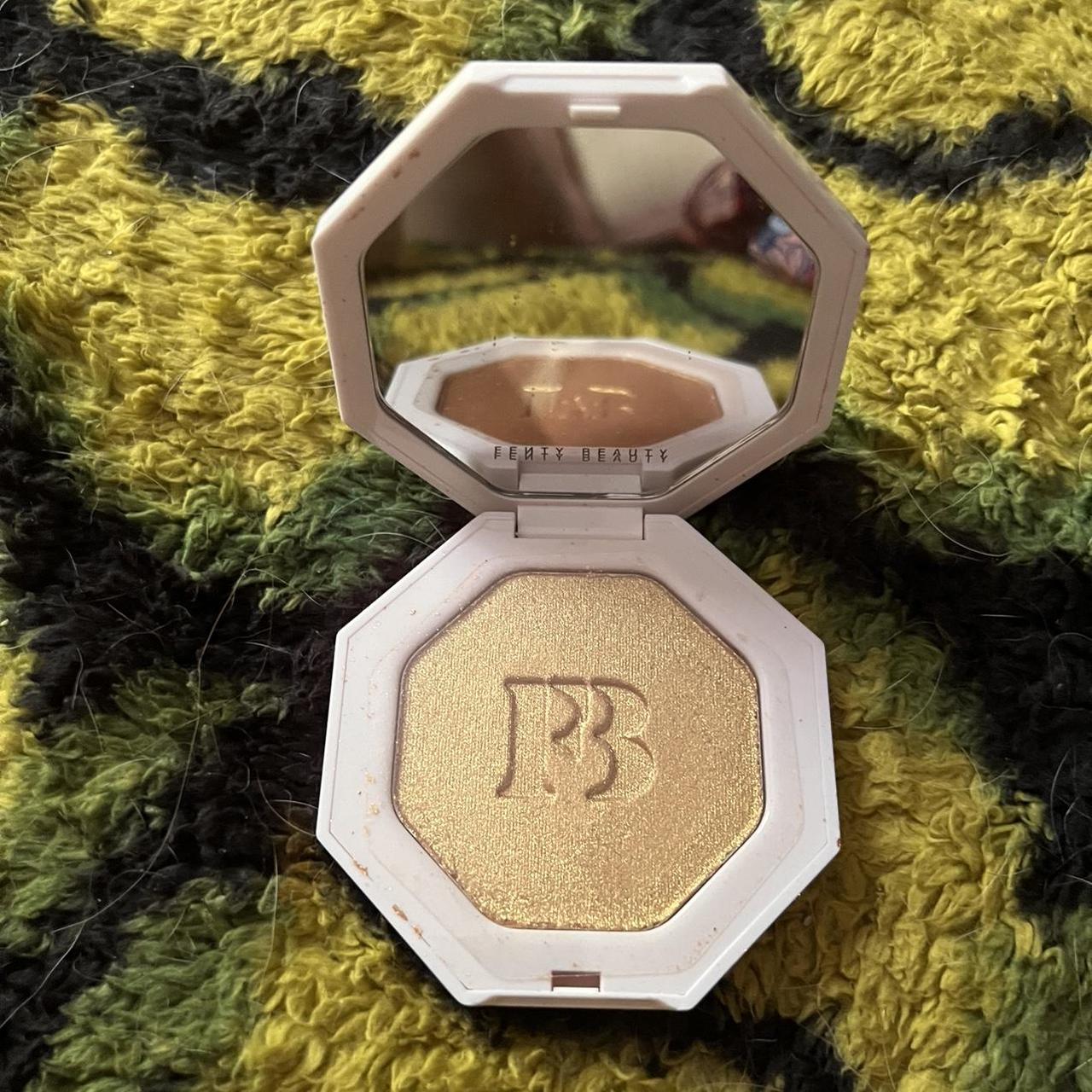 Fenty Beauty Trophy Wife Highlighter 🏆 Depop