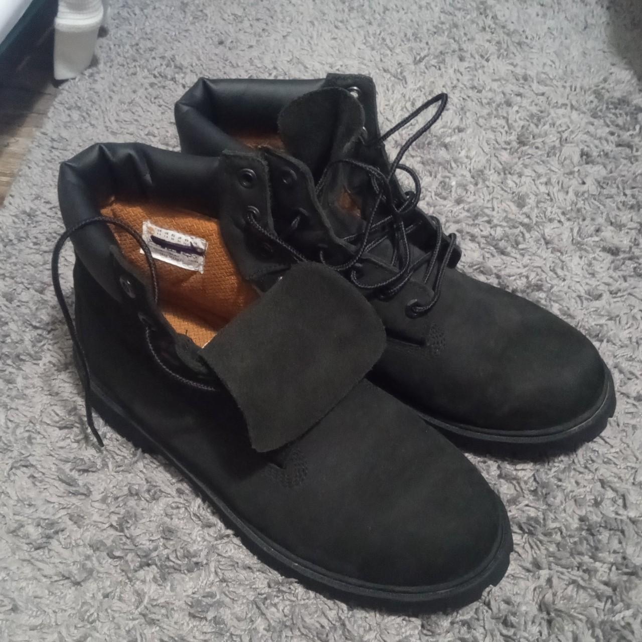 BLACK TIMBS TIMBERLAND BOOTS US SIZE 6 PRETTY WORN... - Depop