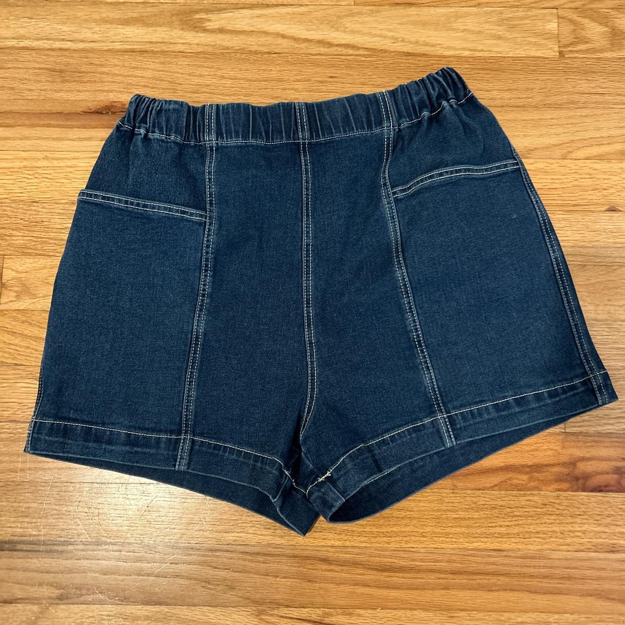 fuincloth high waisted elastic shorts, big... Depop