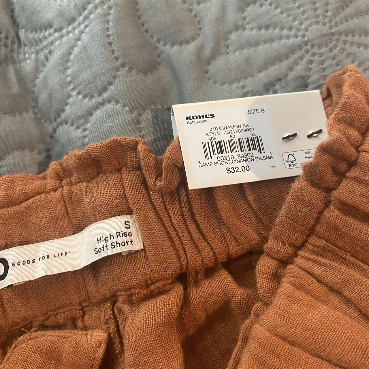 Kohl's Women's Orange Shorts Depop