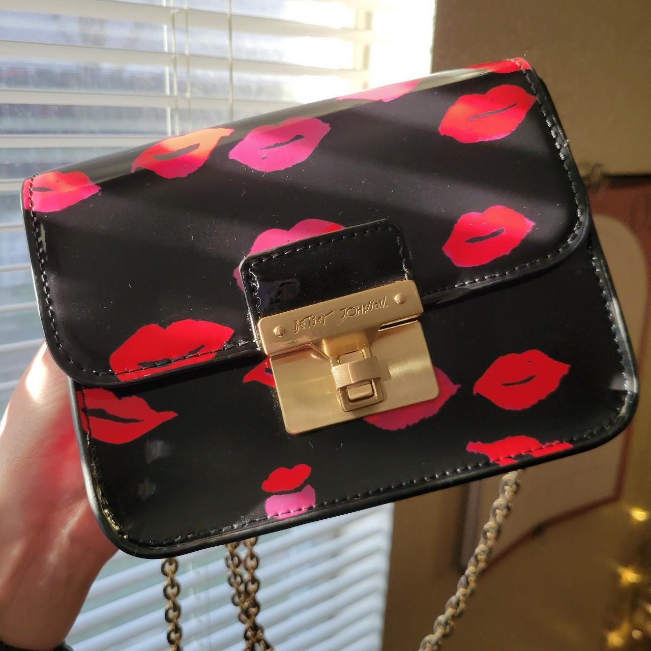 Betsey johnson xox discount purse