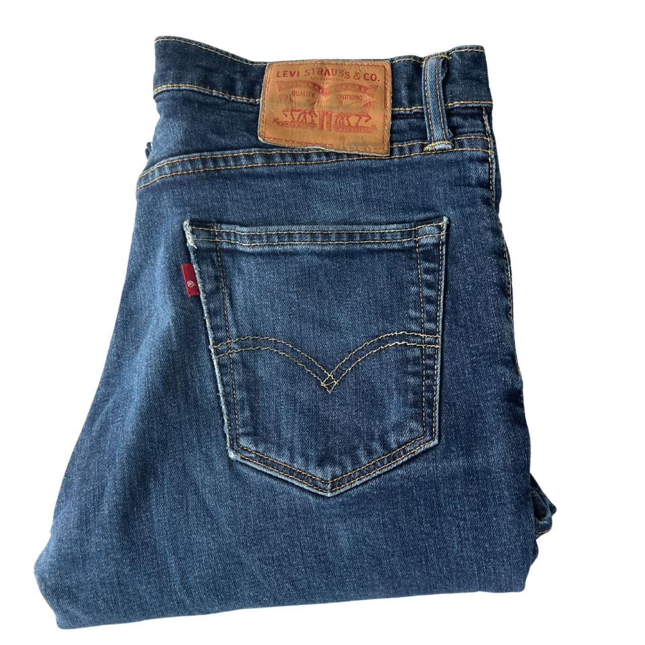 Levi's Unknown model Medium Blue Regular jeans size... - Depop