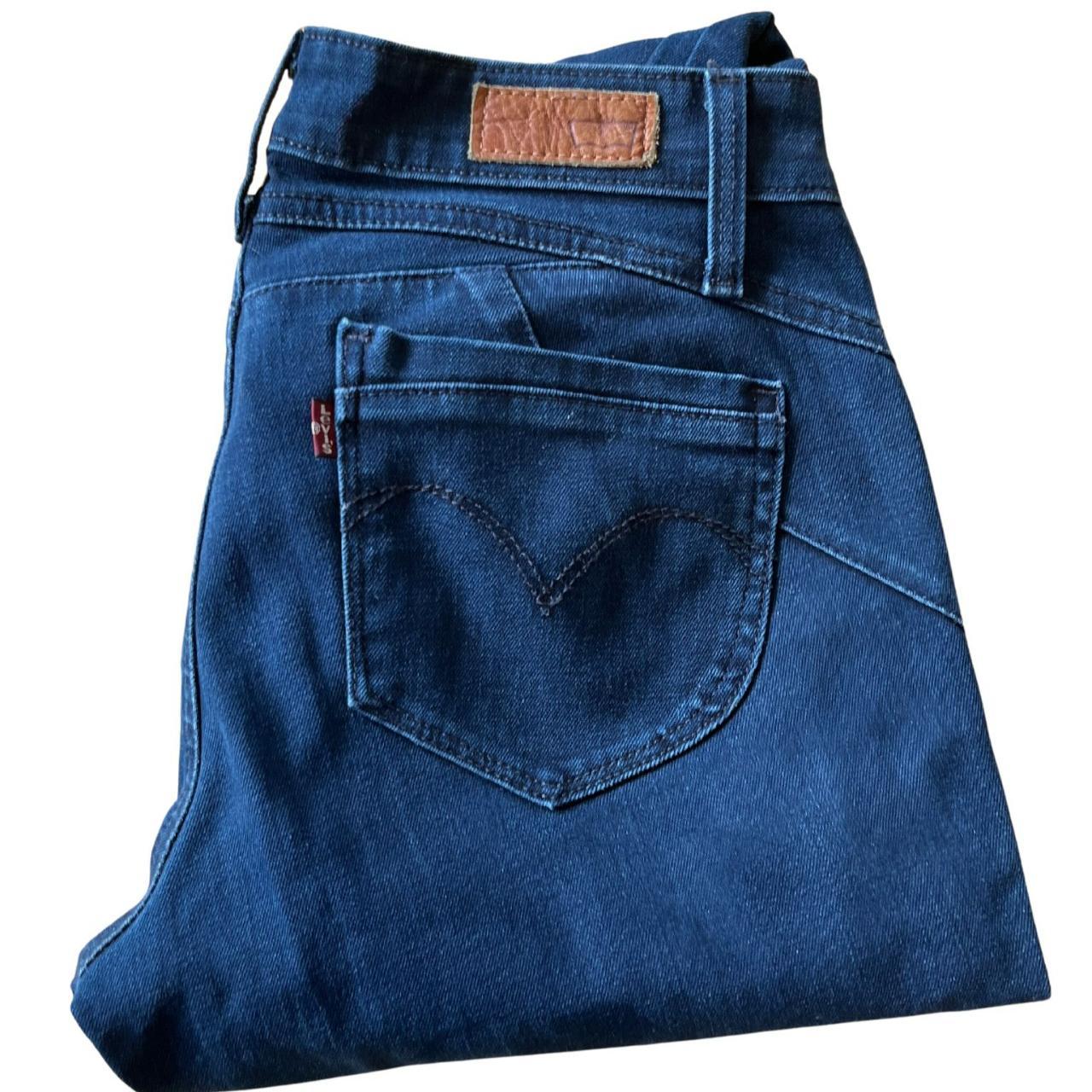 Levi's 29 Demi Curve Dark Blue Skinny jeans size... - Depop
