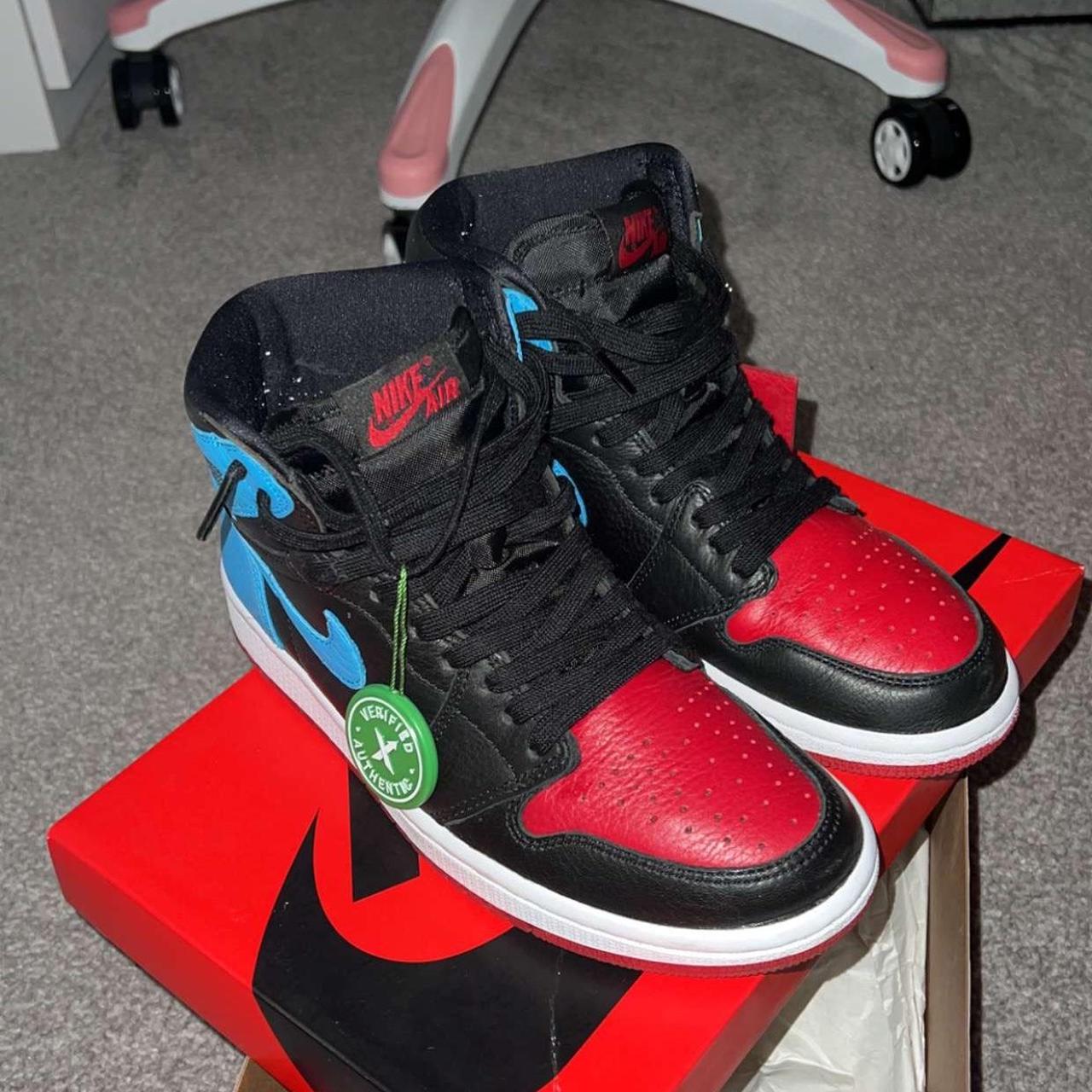 michael jordan wearing unc 1