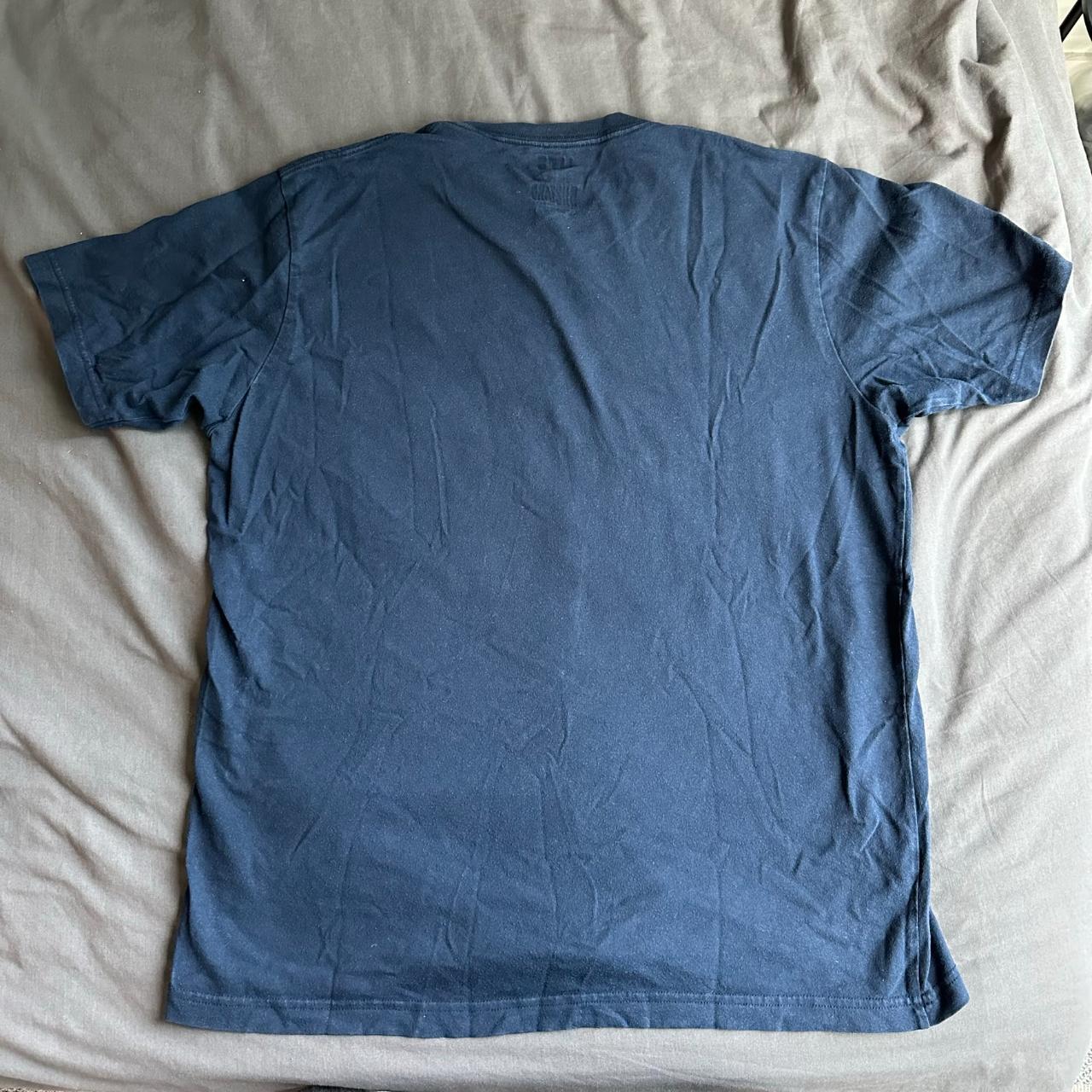 UNIQLO Men's Navy T-shirt | Depop