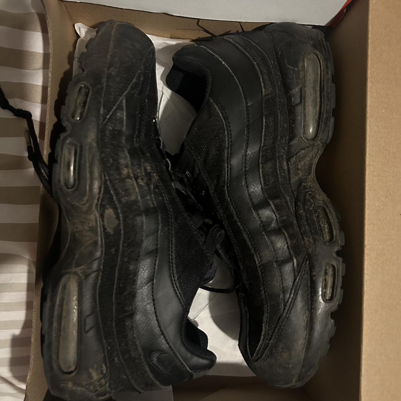 95s triple black