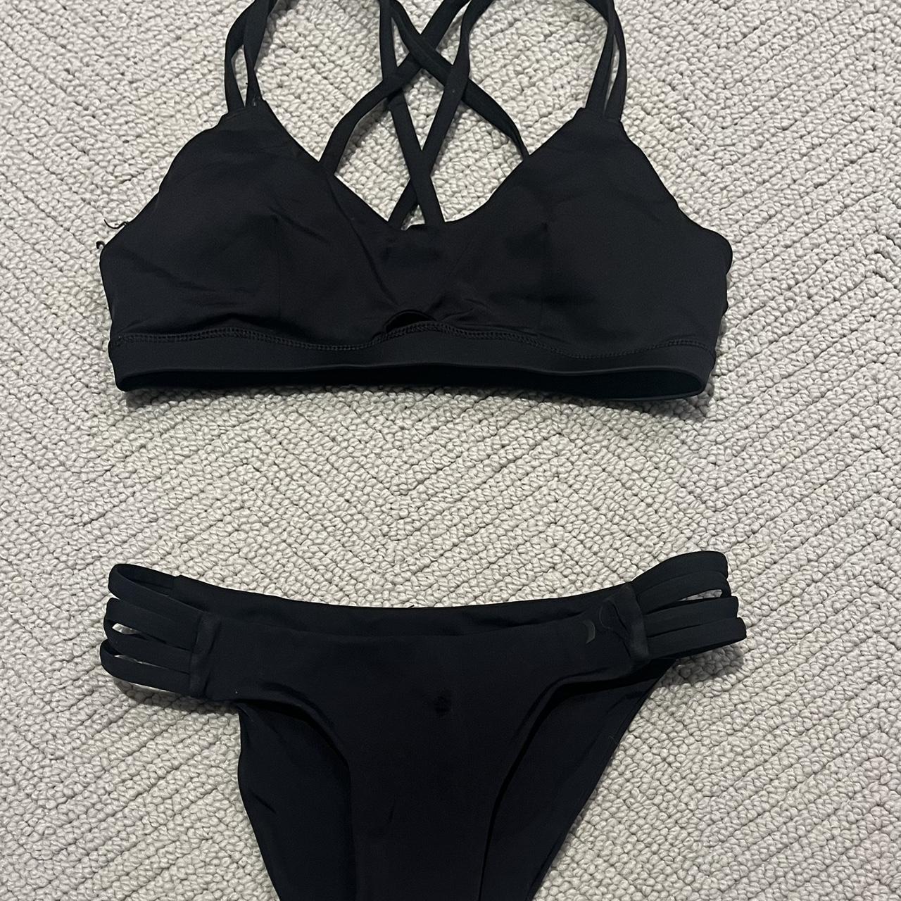 Hurley Women's Bikinisandtankinisets Depop