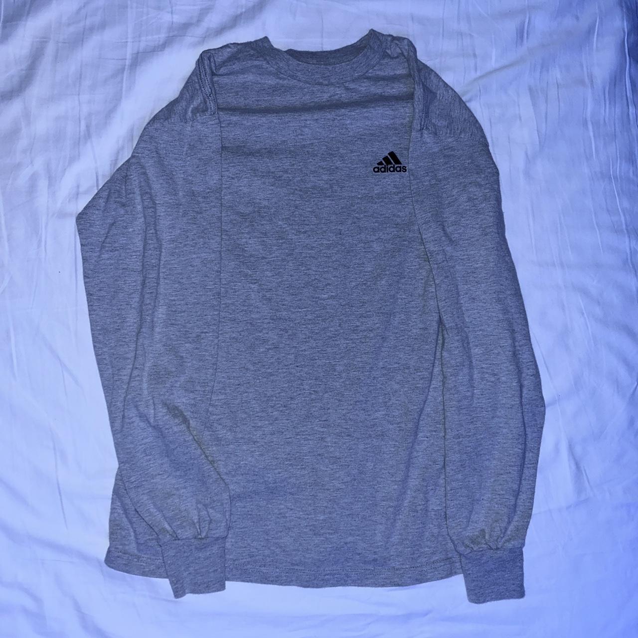 Adidas Men's Grey and Black T-shirt | Depop