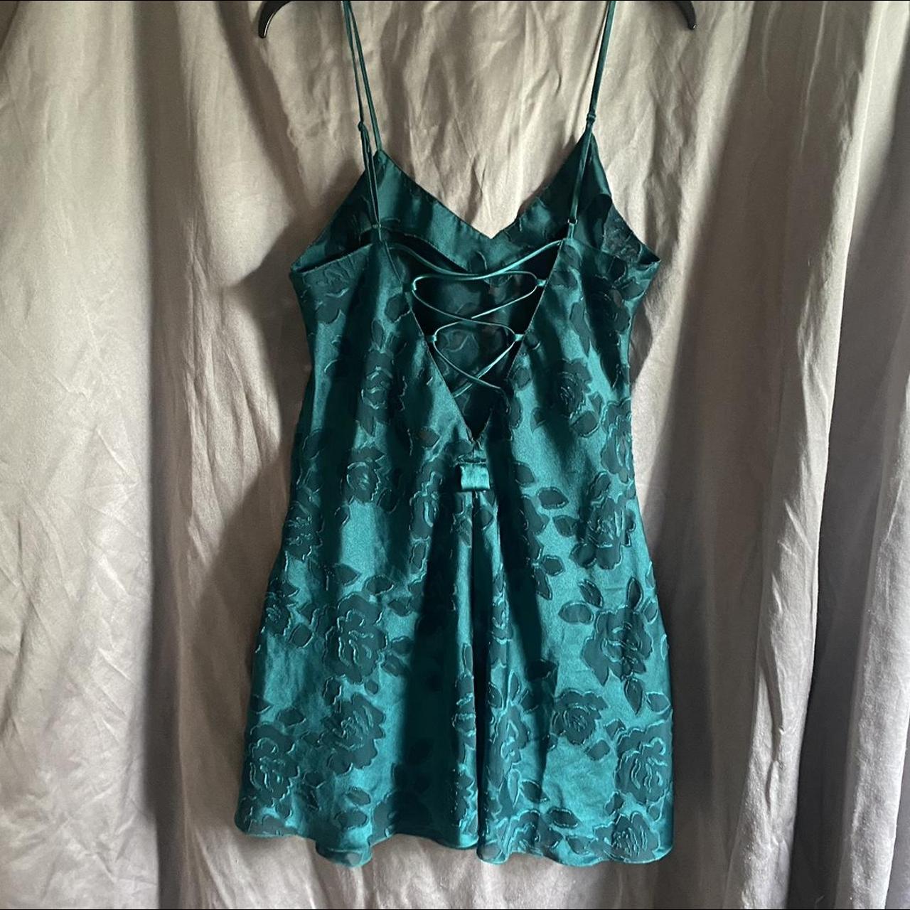 GOLD TAG GREEN VINTAGE VICTORIA’S SECRET FLORAL SLIP... - Depop